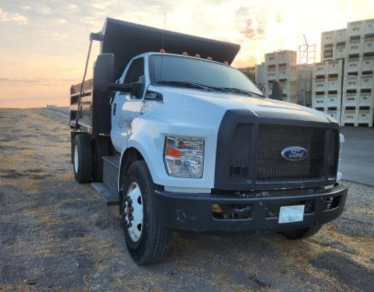 2019 Ford F-750 Dump truck