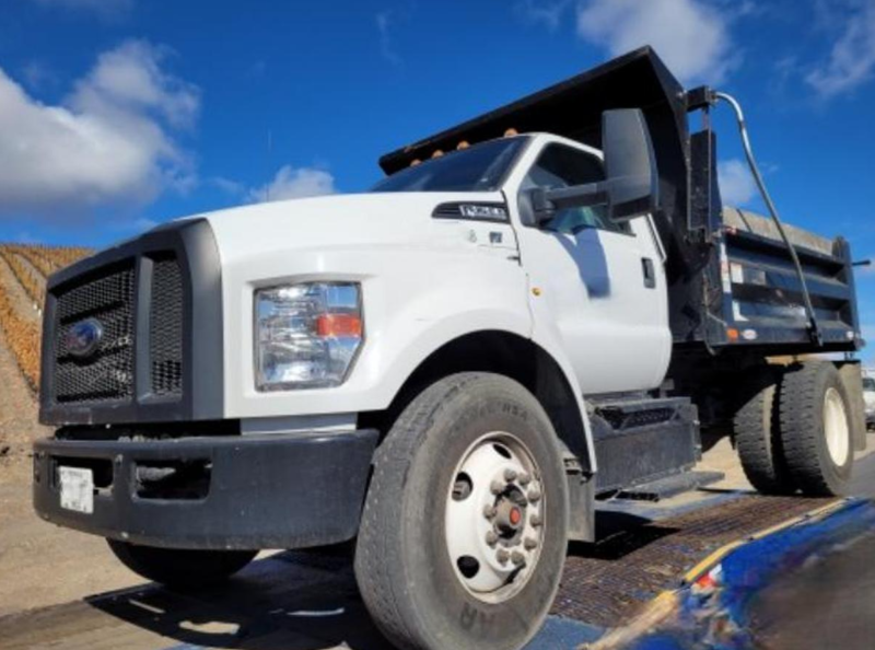 2019 Ford F-750 Dump truck