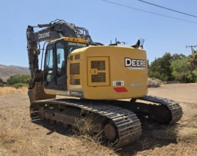2019 DEERE 245G LC