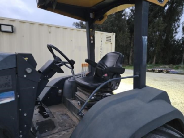 2019 DEERE 210LE P SKIP LOADER